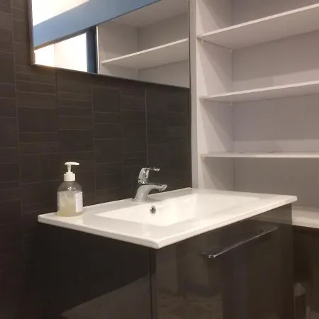 Apartment Renove Au Pied Des Pistes Avec Vue Mont-blanc - Fr-1-181-2558 *